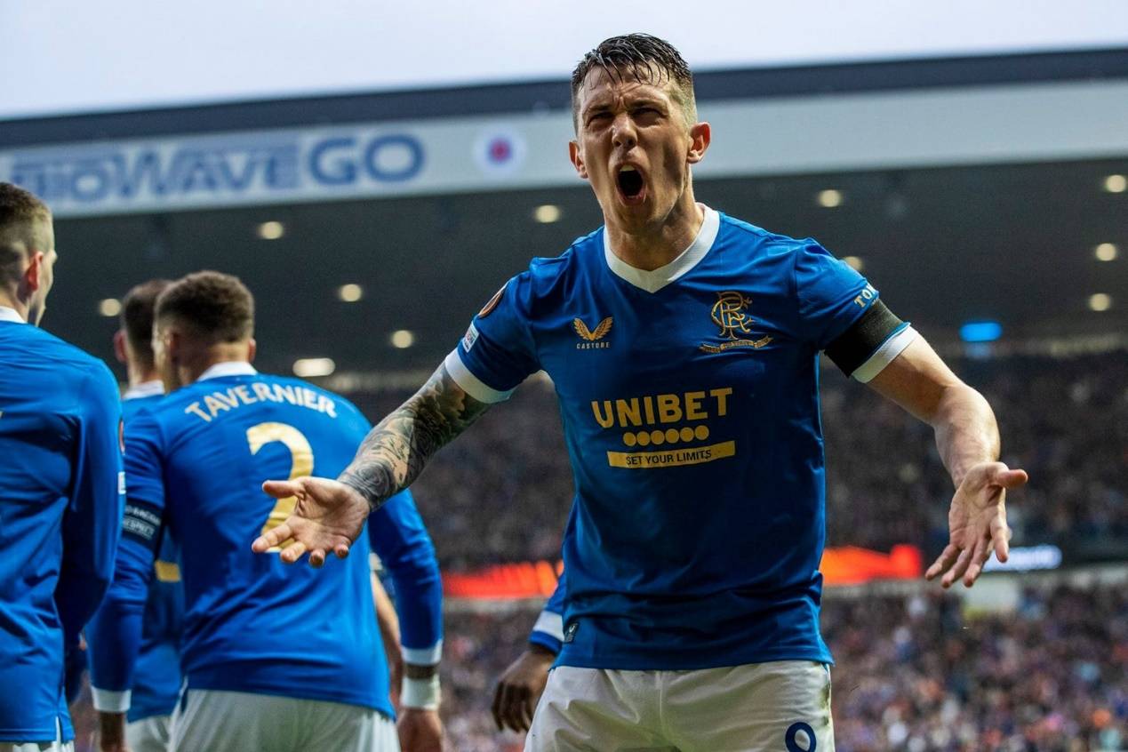 欧联杯赛风采全透视，球队拼搏斗志深遂的简单介绍