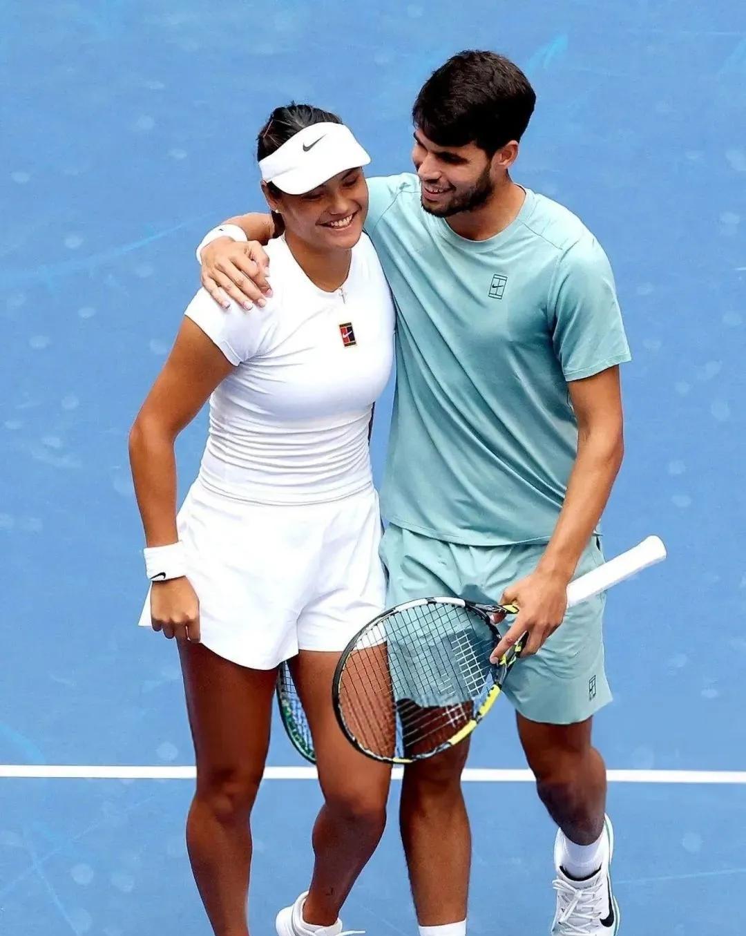 戴维斯杯力克美网，阿尔卡拉斯惊艳四座